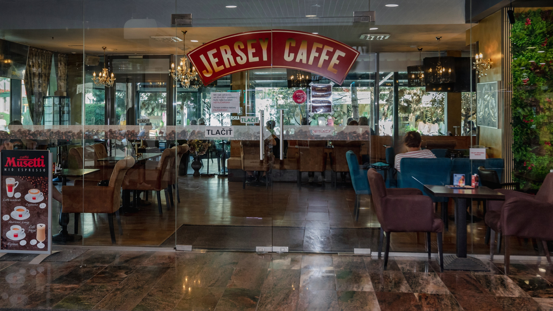 Prevádzka Café Jersey v nákupnom centre DITURIA
