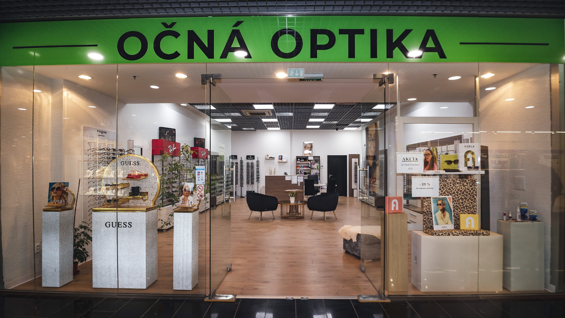 Prevádzka Optika Macák v nákupnom centre DITURIA